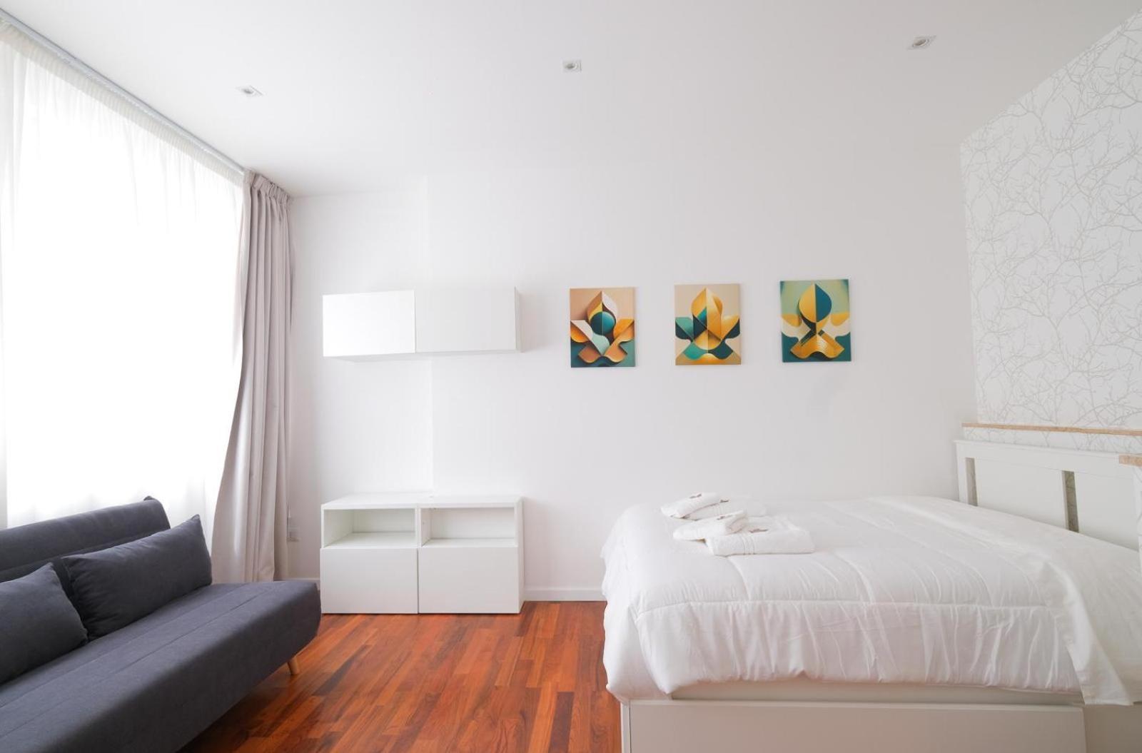 Ferienwohnung The Apulian Loft II Bari - Via Celentano Exterior foto